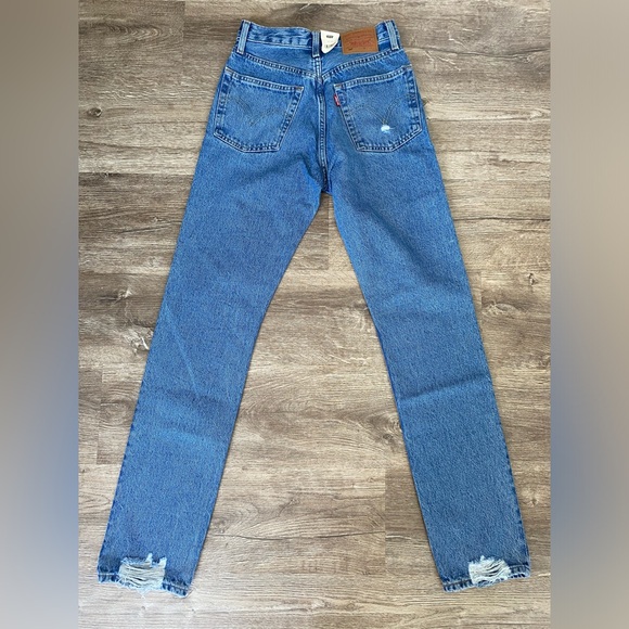 MSRP $118 NWT 24x32 High Rise Levi’s Original Fit 501 Jeans in Hits Different - Picture 7 of 14